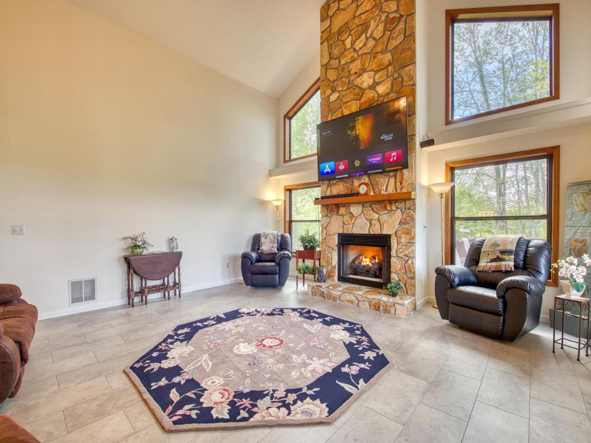 Bonnie View 21 - Amazing Smoky Mountain Retreat With Beautiful Scenic Views! Home Maggie Valley Exterior foto