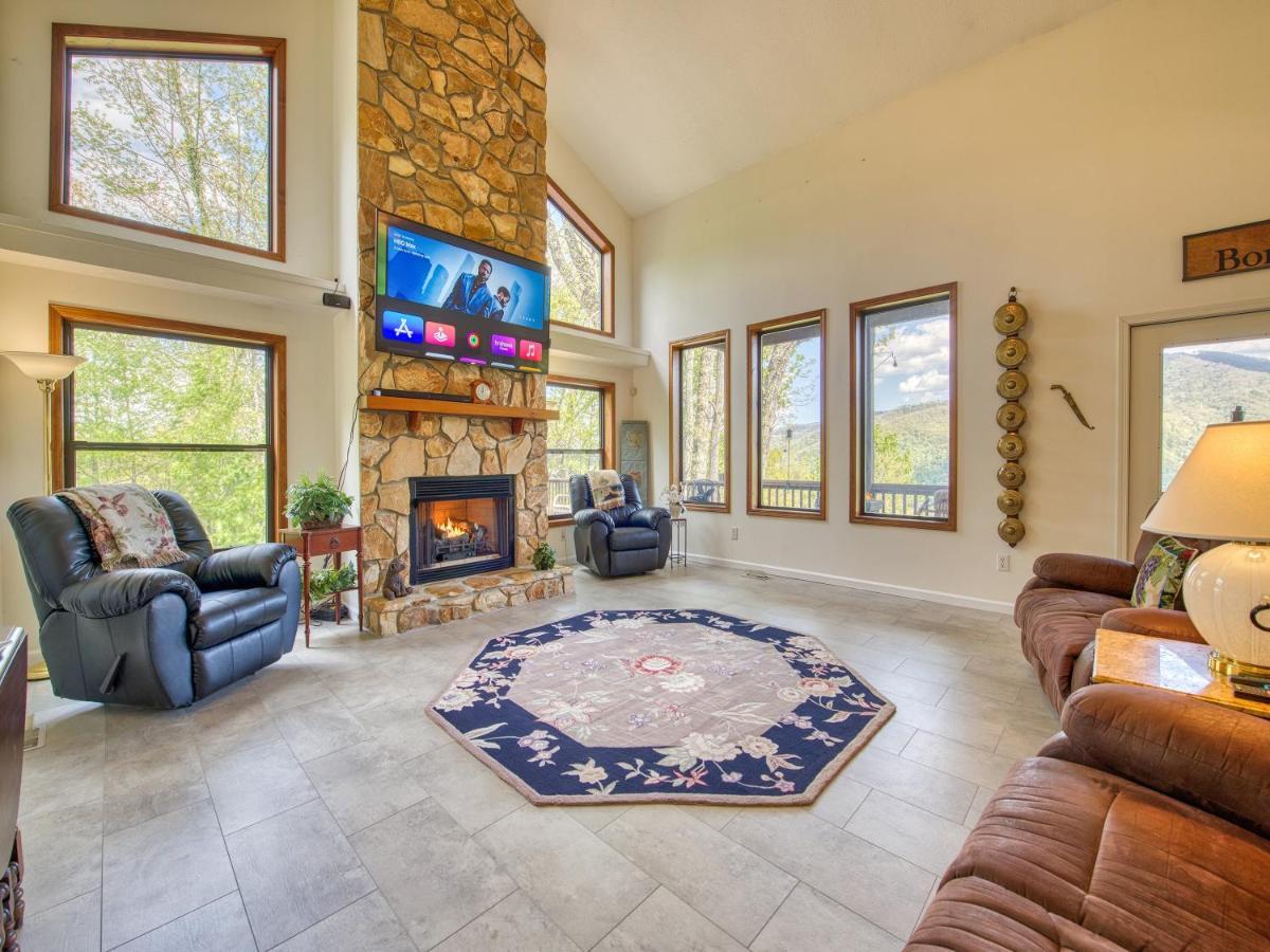 Bonnie View 21 - Amazing Smoky Mountain Retreat With Beautiful Scenic Views! Home Maggie Valley Exterior foto